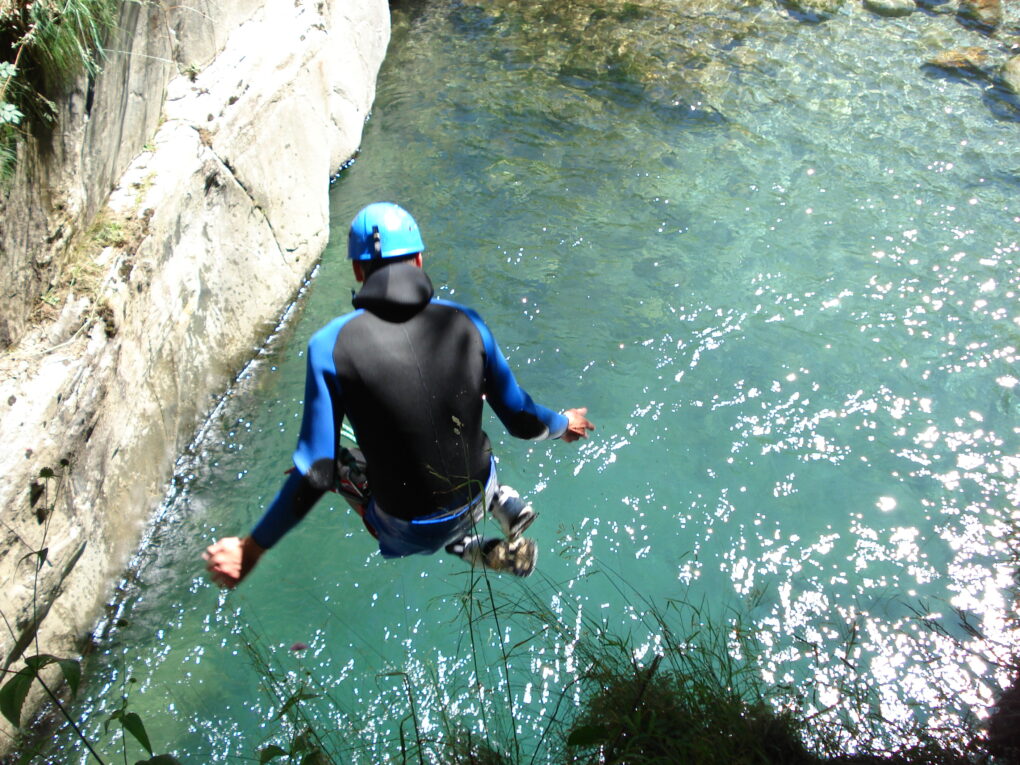 Saut canyoning