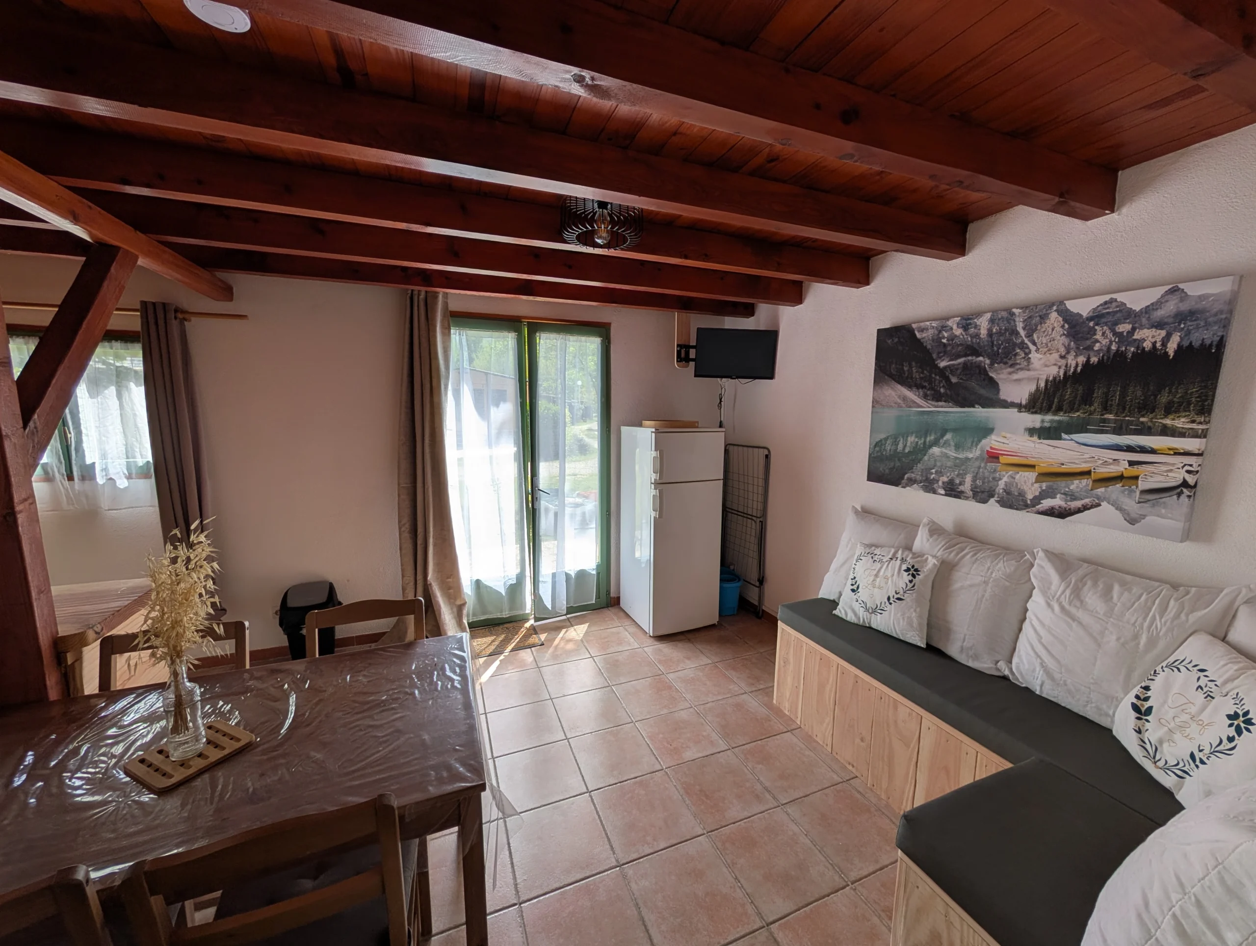 Wohn-/Esszimmer des Chalets